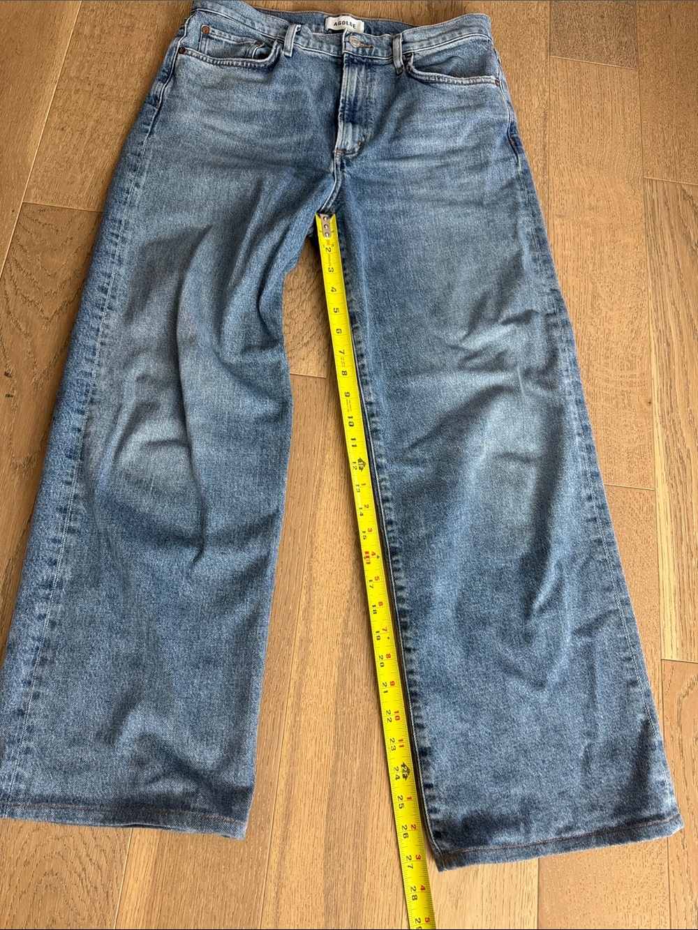 Agolde Harper Mid Rise Relaxed Straight Jeans in Flash, size 28 (27” inseam) - Picture 6 of 7